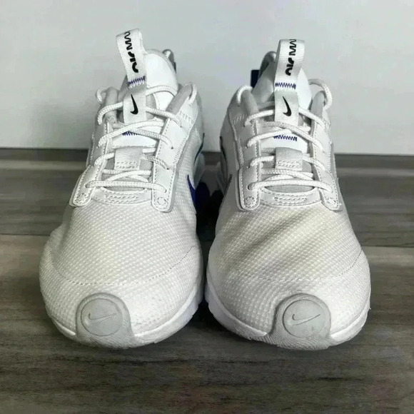 Nike Airmax Interlock White Shoes Womens 7 Blue Running Walking Gym sneakers - Picture 2 of 7